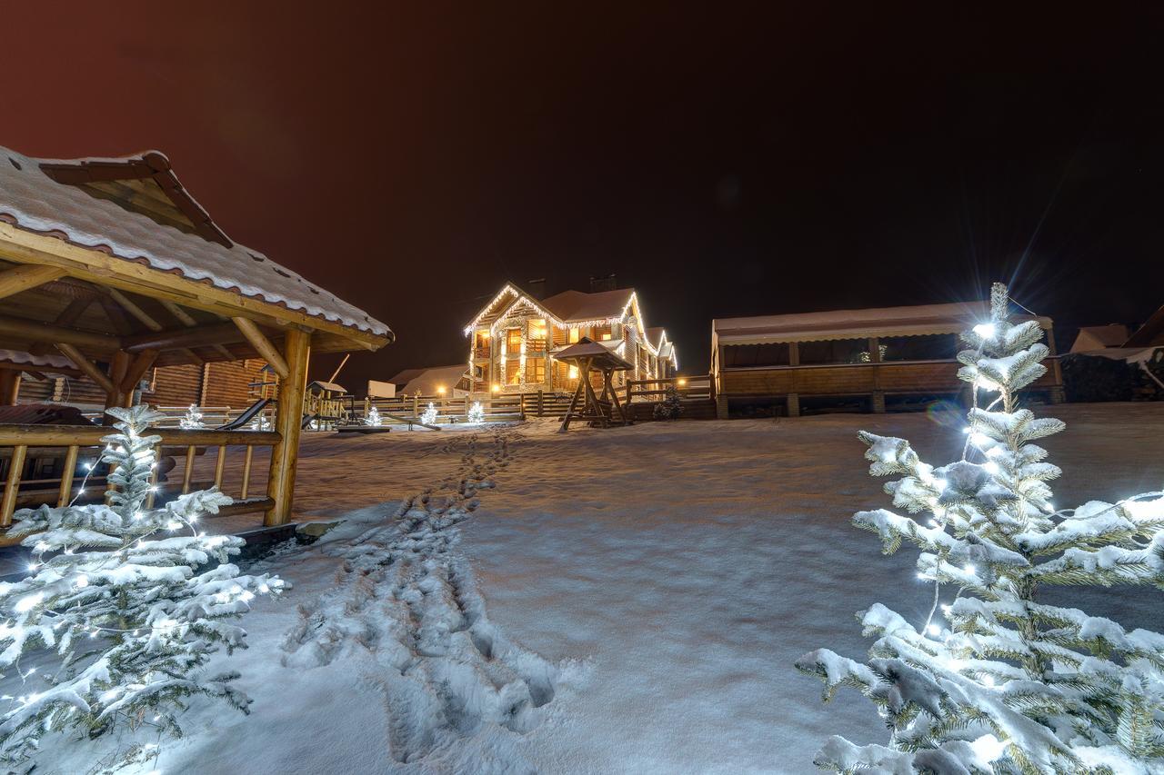 Hotel Perlyna Karpat Bukowel Exterior foto